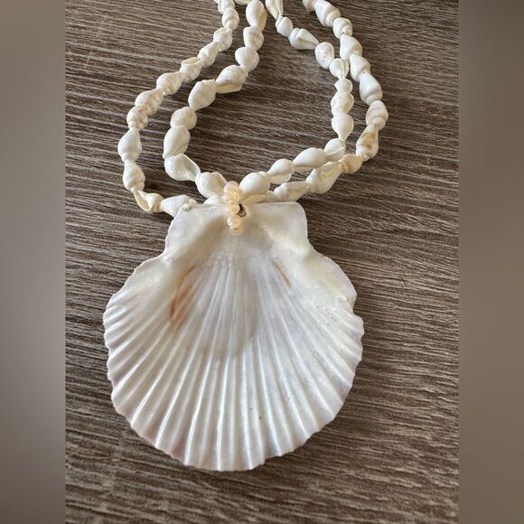 White and Pink Shell Necklace N908 - Picture 5 of 6